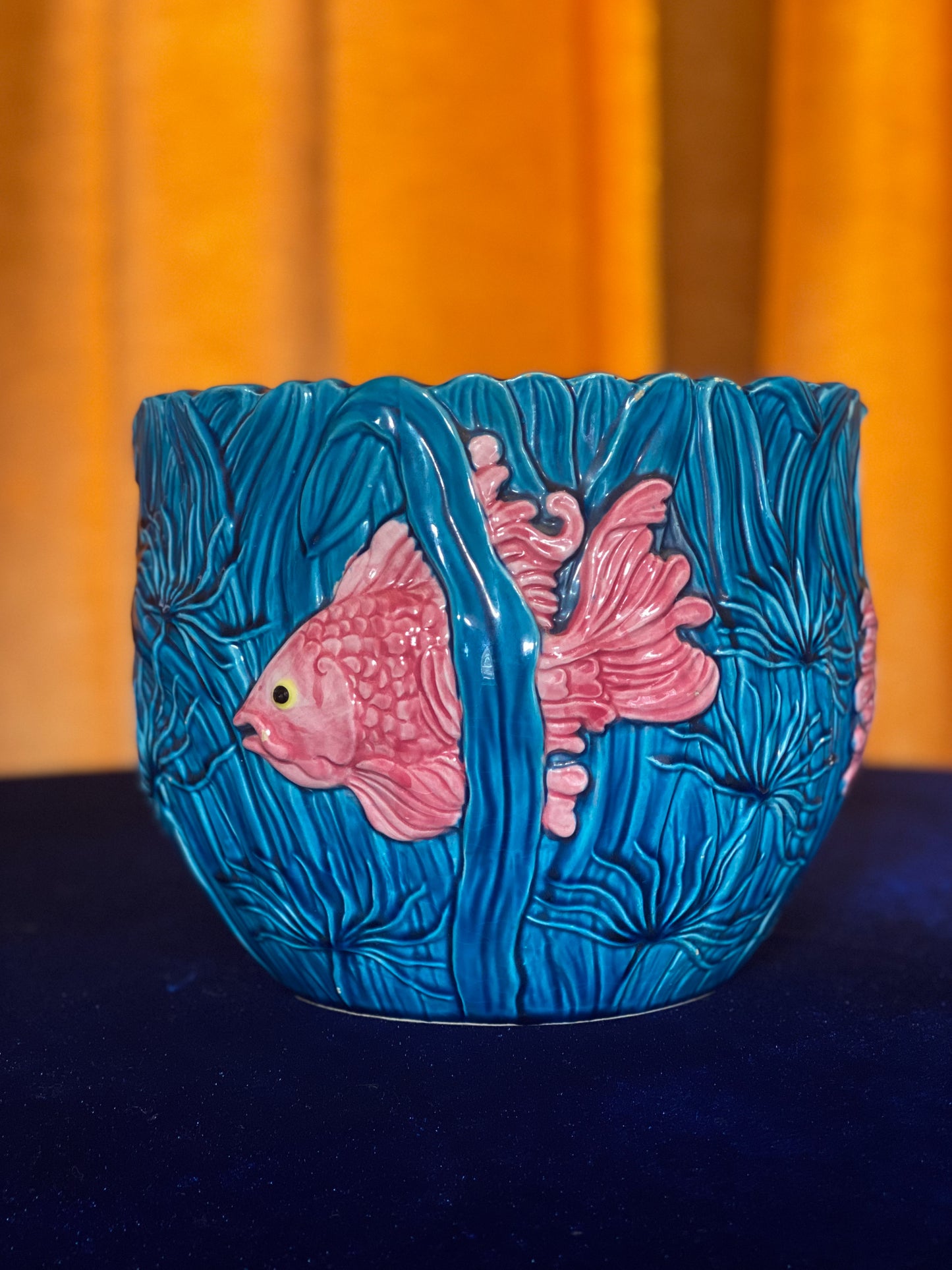 Cache-pot en barbotine rose et bleu