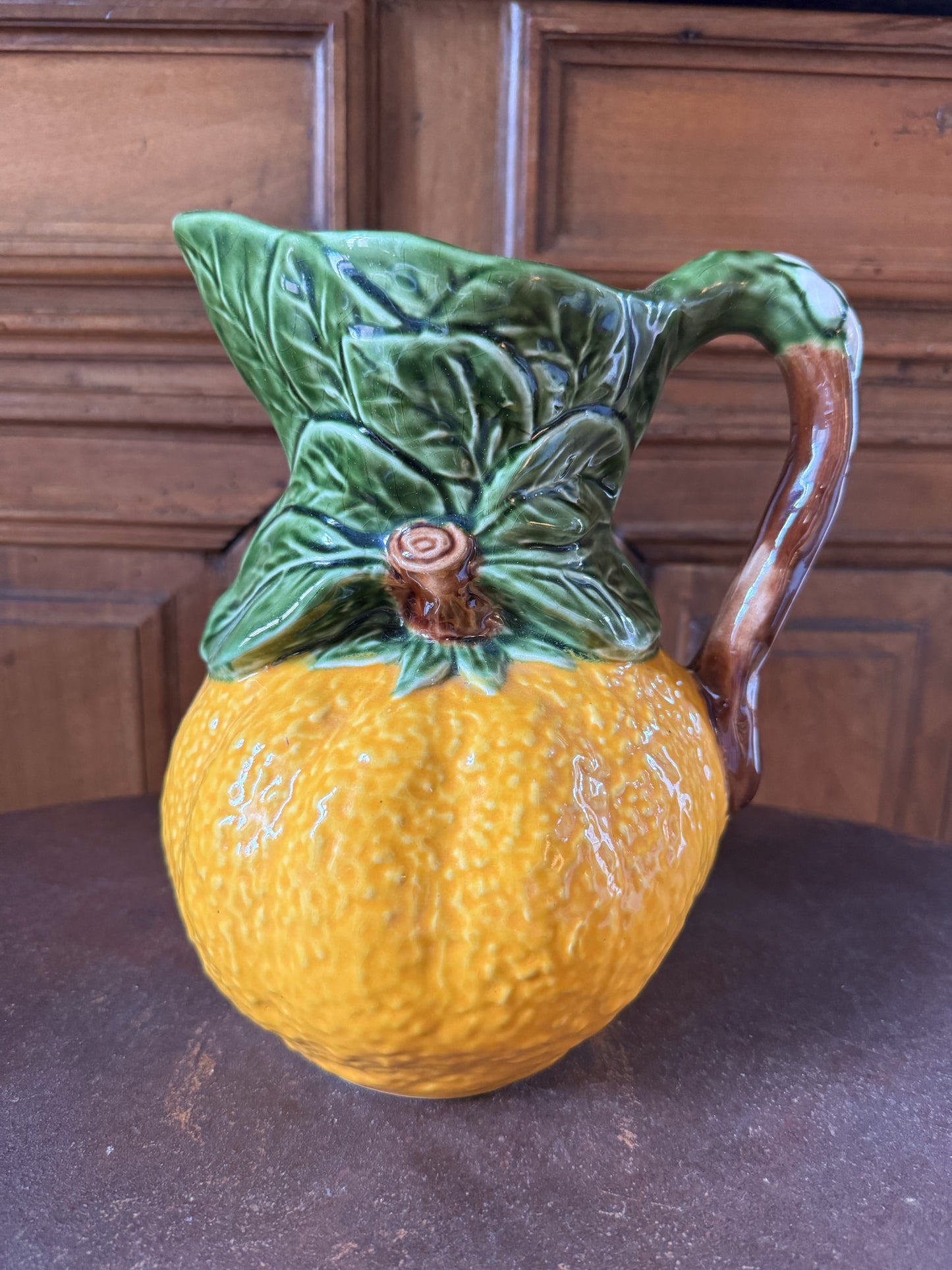 Pichet à décor de citron
