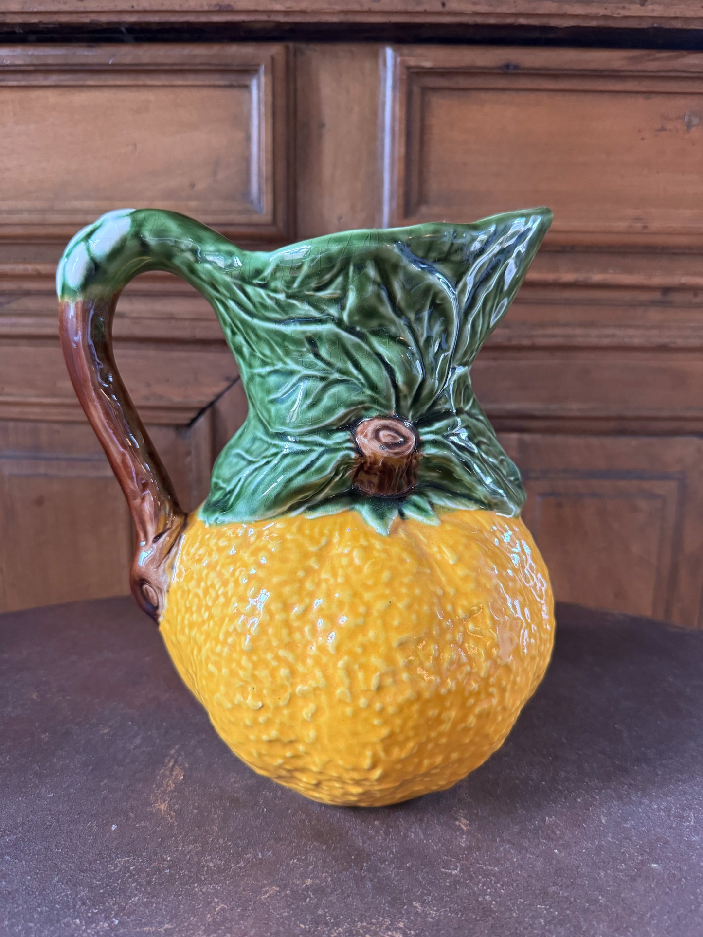 Pichet à décor de citron