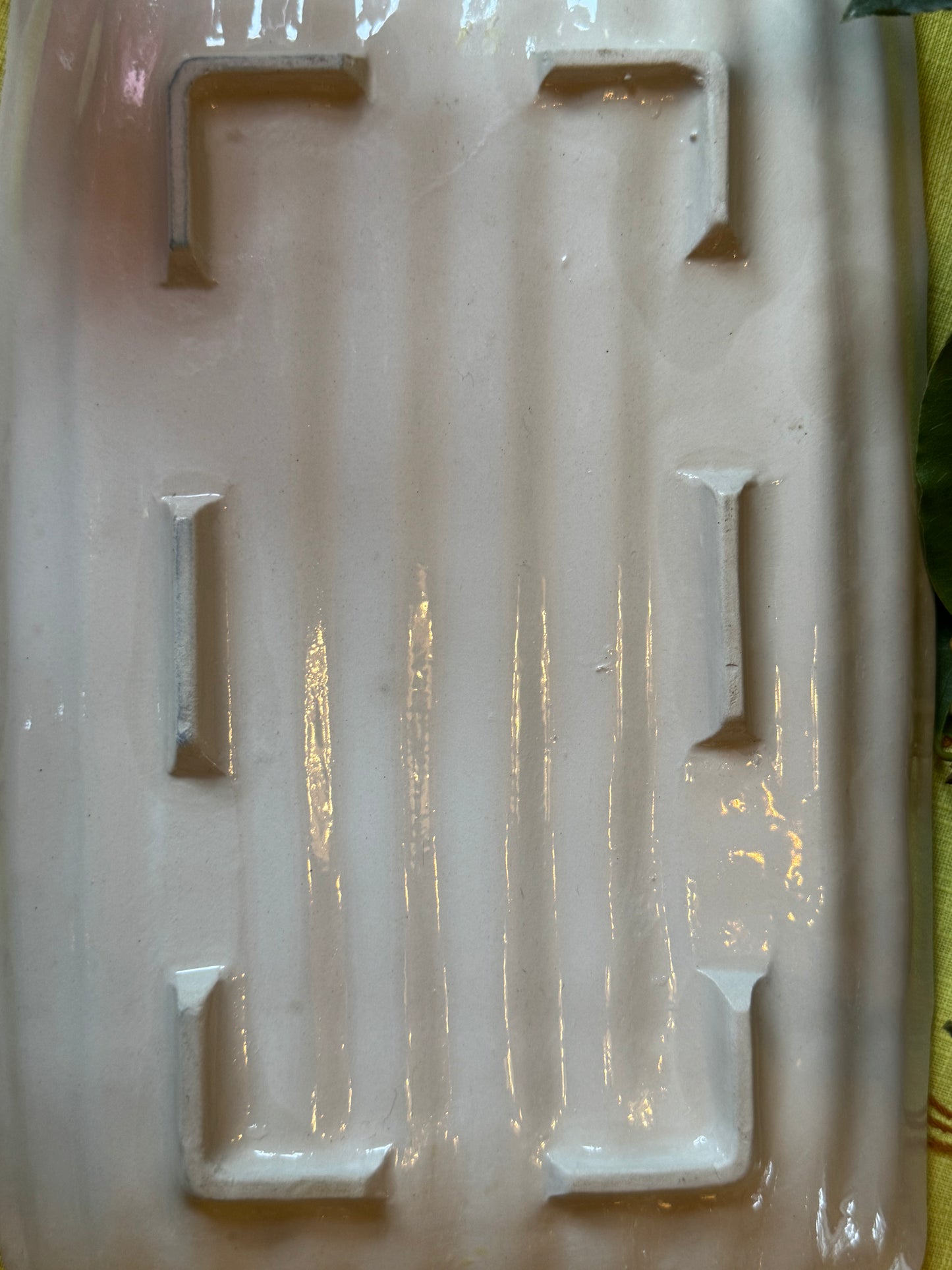 Plat à asperges et son égouttoir